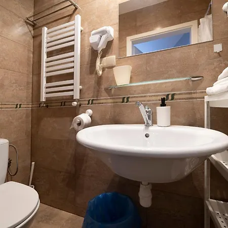 Pod Szczesliwa Siodemka ホームステイ *