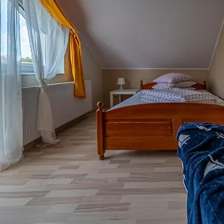 Pod Szczesliwa Siodemka ホームステイ Kuźnica