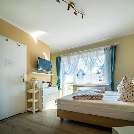 Pod Szczesliwa Siodemka * Kuźnica